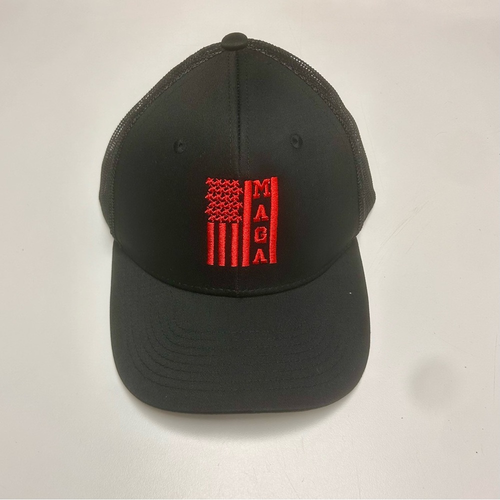 🧢 MAGA Hat